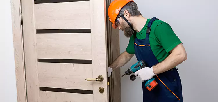 Replace Internal Door Handle with Lock Lynwood